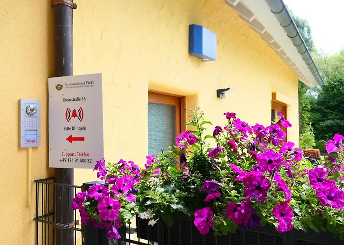 1 Zimmer mit Bad ohne Küche, 1 Person, 15 qm, direkt an der Aach